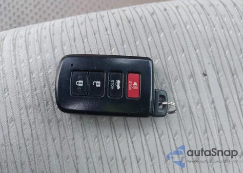 2013 Toyota Camry Hybrid Xle z USA, uszkodzony, nr VIN 4T1BD1FK7DU065353